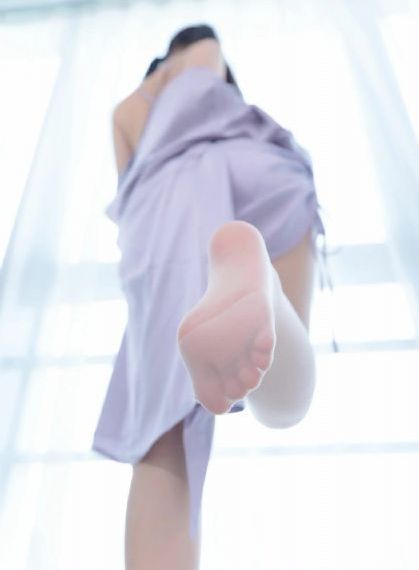 美女张开腿让我了一夜_高清高清视频播放