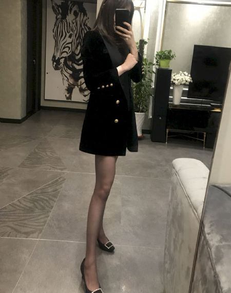 国产芬迪女鞋_蓝光动漫免费观看
