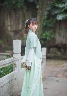 欧美少妇人体艺术_4K高清电影在线