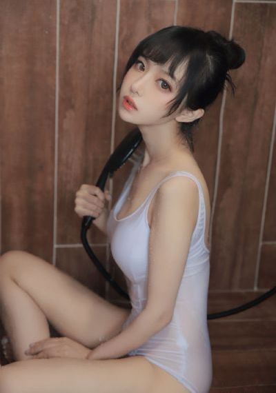 欧美骚货女人_欧美成人在线